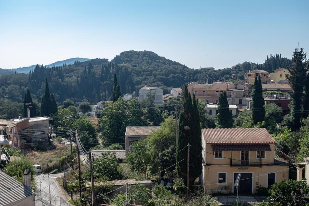 Studio Anna Daire Kato Garouna Dış mekan fotoğraf